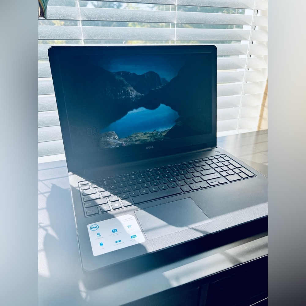 Dell Inspiron 15 3000 Series, Model 3558, Black